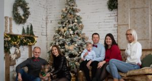 Karácsonyi fotózás: örök emlék pároknak, családoknak, nagyszülőknek karácsonyi fotózás