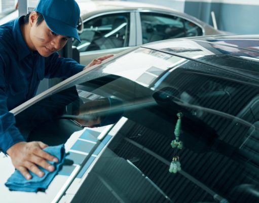 Autóüveg centrum kitűnő szolgáltatásokkal autóüveg centrum