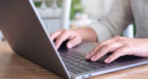 Mikor éri meg egy szövegíró tanfolyam? szövegíró tanfolyam