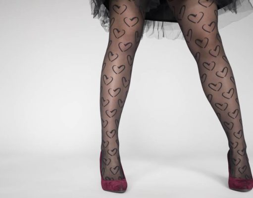 Dizájnos harisnya viselet minden helyzetben mintás harisnya