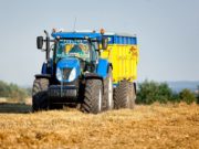 A szállítmányozás eszközeiről bővebben: ezért fontos a megfelelő pótkocsi traktor