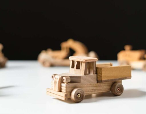 A fajátékok reneszánsza – miért hódítanak újra e klasszikusok a játék webáruházban? fajátékok reneszánsza