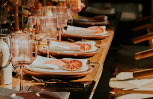 Őszi esküvő és a köszönőajándékok szerepe ételek