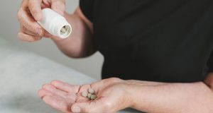 Új otthonunk, az internet – így használjuk az egészségmegőrzésben tabletta