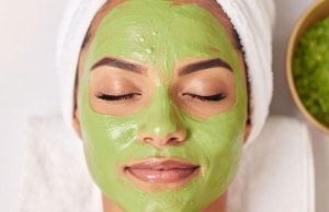 Miért van szükséged arcmaszkra a tökéletes bőrápolási rutinhoz? hidratalo-arcmaszkok-zold-arcpakolas